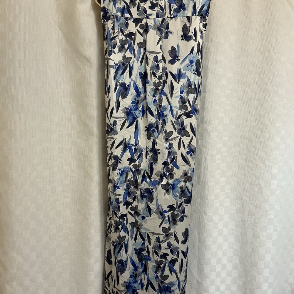 DKNY Blue and White Floral Maxi Dress - Picture 3 of 6